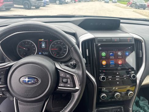 Used 2019 Subaru Ascent Premium AWD/4WD image 16