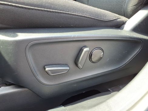 Certified 2024 Ford Escape Active AWD/4WD image 13