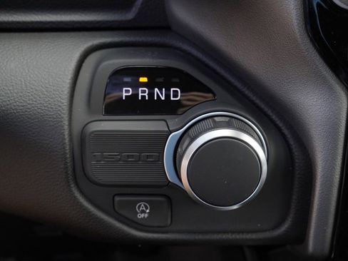 New 2026 RAM 1500 2WD Crew Cab image 17