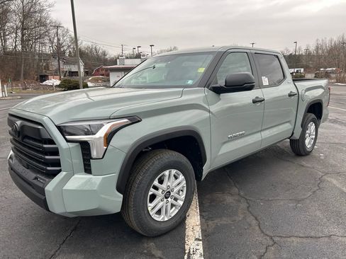 New 2026 Toyota Tundra SR5 image 1