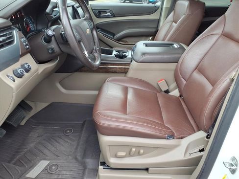 Used 2020 Chevrolet Tahoe LT image 15