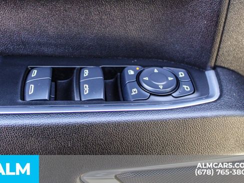 Used 2025 GMC Sierra 1500 SLT image 37