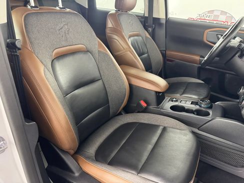 Used 2022 Ford Bronco Sport Outer Banks w/ Tech Package AWD/4WD image 32