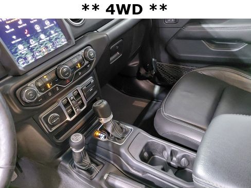 Certified 2019 Jeep Wrangler Unlimited Sahara image 5