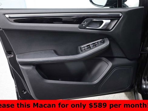 Certified 2023 Porsche Macan Turbo image 16