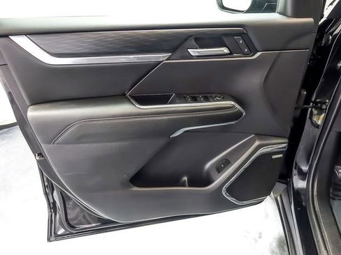 Certified 2025 GMC Acadia Elevation image 27