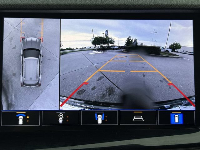 Used 2021 Buick Envision Avenir w/ Technology Package II FWD image 26