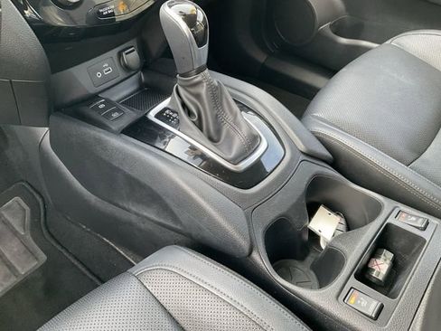 Certified 2022 Nissan Rogue Sport SL image 27