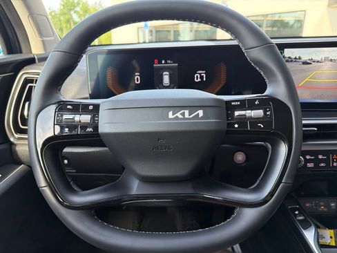 New 2026 Kia Sorento S AWD/4WD image 34