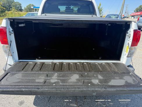 Used 2012 Toyota Tundra Limited w/ Memory Pkg AWD/4WD image 7