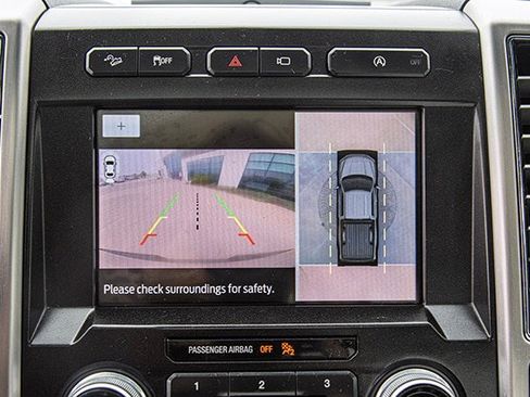 Used 2020 Ford F150 Platinum w/ Equipment Group 701A Luxury image 13