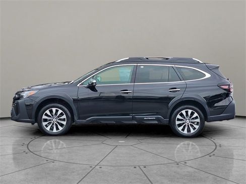 Used 2024 Subaru Outback Touring XT w/ Popular Package #2 image 9