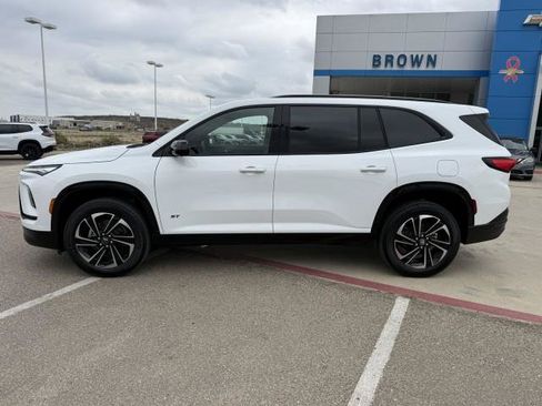 New 2026 Buick Enclave Sport Touring FWD image 6