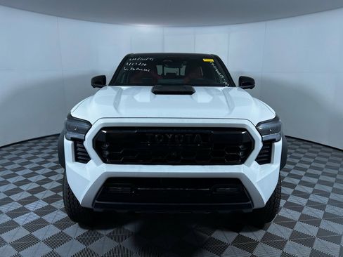 Certified 2025 Toyota Tacoma TRD Pro image 2