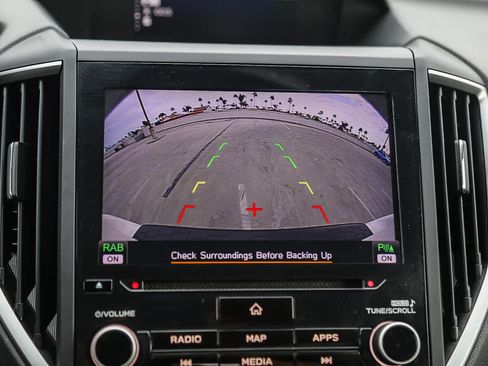 Used 2019 Subaru Crosstrek 2.0i Limited w/ Moonroof Package w/Navigation AWD/4WD image 23