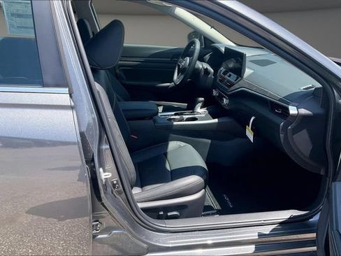 New 2026 Nissan Altima 2.5 SV w/ SV Premium Package AWD/4WD image 11