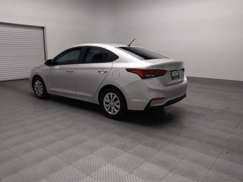 Used 2018 Hyundai Accent SE image 5