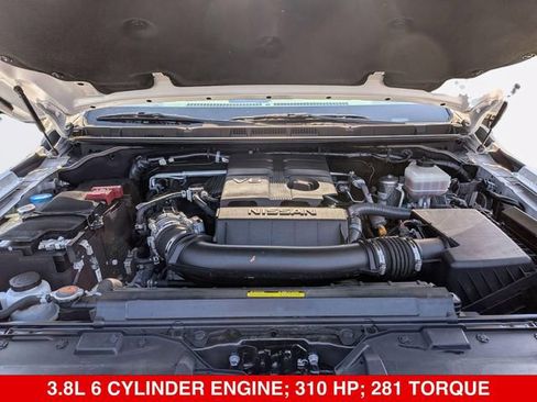 Certified 2023 Nissan Frontier PRO-4X w/ Technology Package AWD/4WD image 40