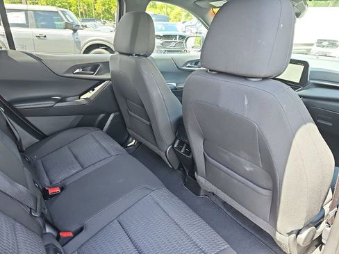 Used 2025 Chevrolet Equinox LT FWD image 11