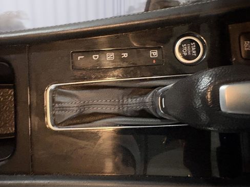 Used 2021 Nissan Kicks SR w/ SR Premium Package image 21