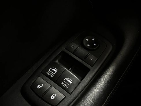 Used 2016 Dodge Challenger R/T Scat Pack w/ Leather Interior Group image 36