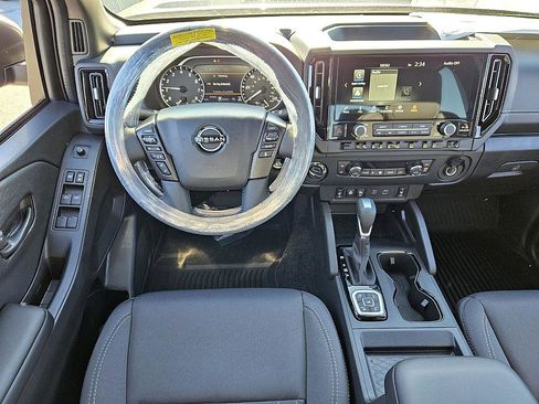 New 2026 Nissan Frontier SV image 9