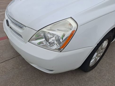 Used 2010 Kia Sedona EX w/ Luxury Pkg image 10