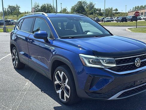 Used 2022 Volkswagen Taos SEL AWD/4WD image 1