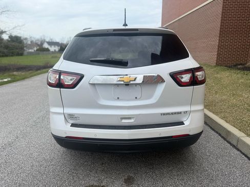 Used 2016 Chevrolet Traverse LT w/ Traveler's Package image 14