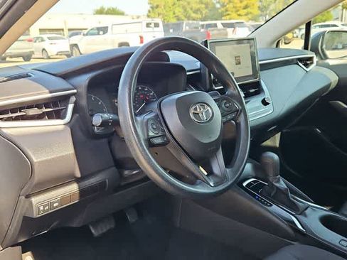 Used 2024 Toyota Corolla LE FWD image 10