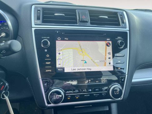 Used 2019 Subaru Outback 2.5i Premium w/ Popular Package #2 AWD/4WD image 48