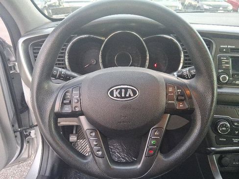 Used 2012 Kia Optima LX image 27