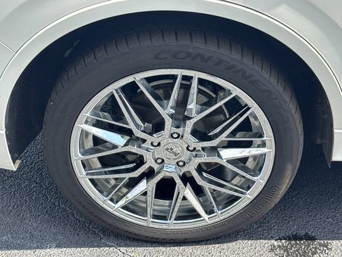 Used 2023 Lincoln Aviator Black Label Grand Touring AWD/4WD image 16