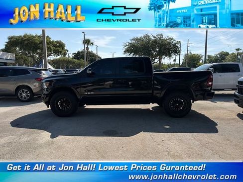 Used 2022 RAM 1500 Laramie w/ Sport Appearance Package AWD/4WD image 4