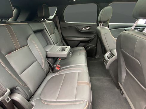 Used 2022 Chevrolet Blazer Premier w/ Enhanced Convenience Package AWD/4WD image 24