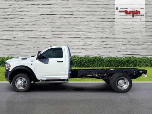 New 2024 RAM 5500 Tradesman image 3
