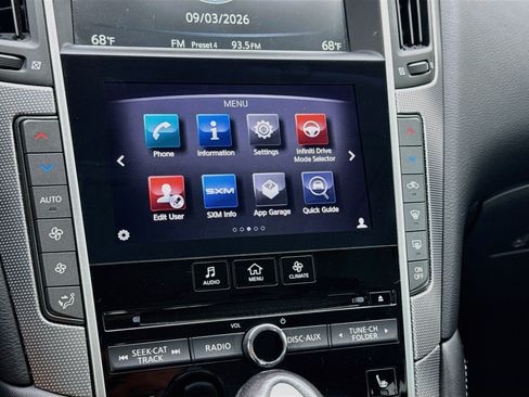 Used 2014 INFINITI Q50 Premium RWD image 9
