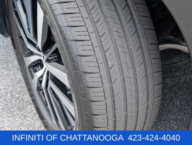 Used 2023 Nissan Pathfinder Platinum w/ Cargo Package AWD/4WD image 32
