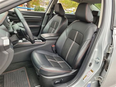 Used 2023 Nissan Altima 2.5 SR image 8