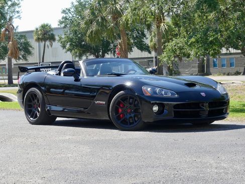 Used 2004 Dodge Viper SRT-10 image 93