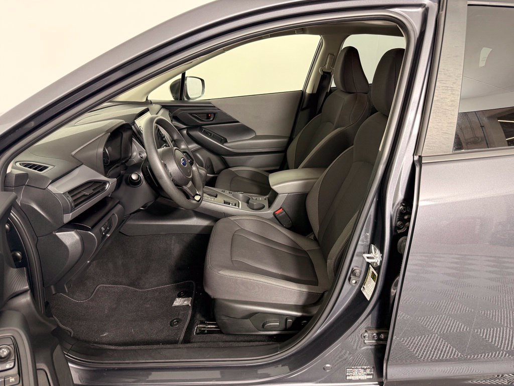 Used 2025 Subaru Crosstrek 2.5i Premium AWD/4WD image 2