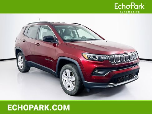 Used 2022 Jeep Compass Latitude w/ Convenience Group image 1