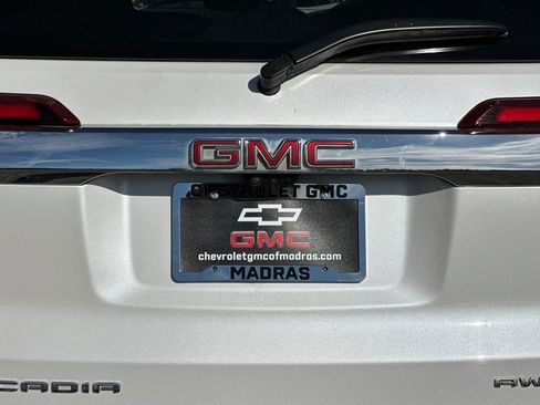 Used 2021 GMC Acadia Denali w/ Denali Ultimate Package AWD/4WD image 49