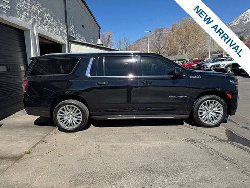 Used 2021 Chevrolet Suburban High Country image 8