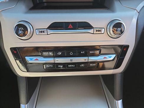 Certified 2023 Ford Explorer XLT w/ Equipment Group 202A image 20