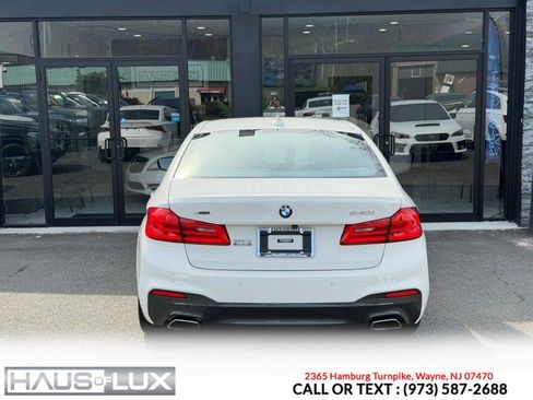 Used 2020 BMW 540i xDrive w/ M Sport Package image 23