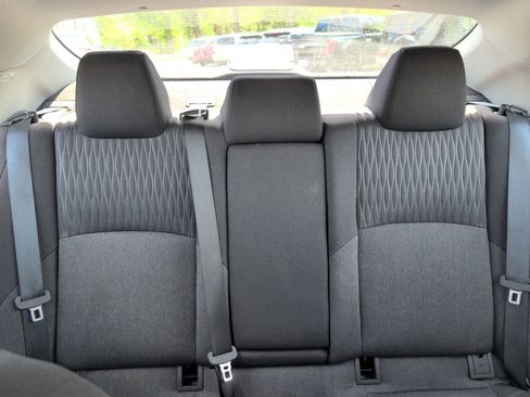 Used 2025 Toyota Camry LE image 30