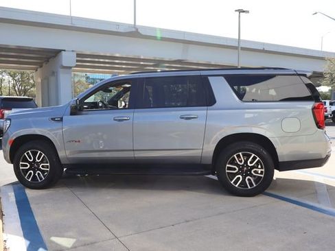 Used 2024 GMC Yukon XL AT4 w/ Technology Package image 4