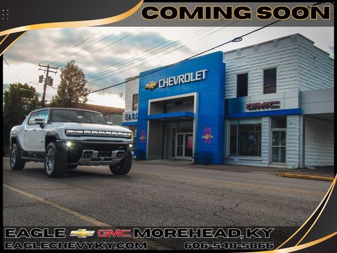 Used 2019 Chevrolet Silverado 1500 LT w/ All-Star Edition image 2