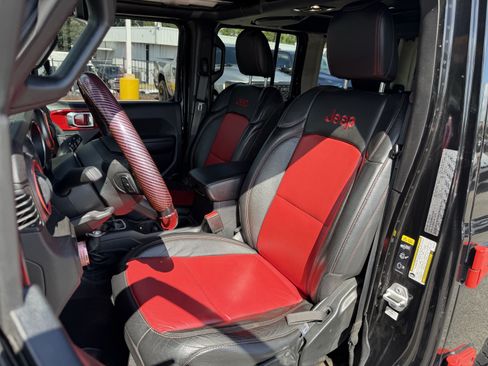 Used 2021 Jeep Wrangler Unlimited Sport w/ Sun And Sound Package AWD/4WD image 12